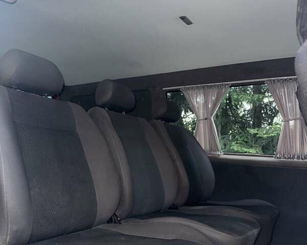 Червоний Фольксваген Transporter, об'ємом двигуна 1.9 л та пробігом 400 тис. км за 5800 $, фото 15 на Automoto.ua