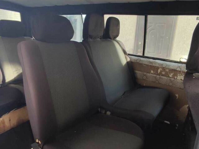 Красный Фольксваген Transporter, объемом двигателя 2.5 л и пробегом 450 тыс. км за 6000 $, фото 7 на Automoto.ua