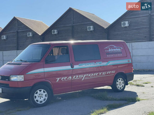 Красный Фольксваген Transporter, объемом двигателя 2.5 л и пробегом 310 тыс. км за 7700 $, фото 17 на Automoto.ua