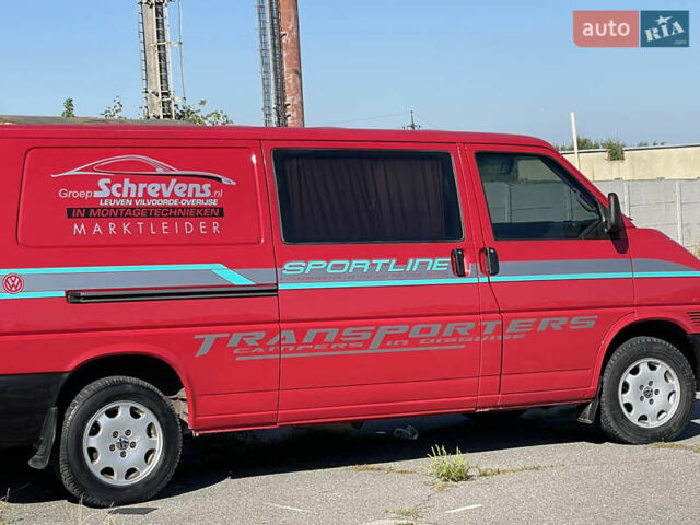 Красный Фольксваген Transporter, объемом двигателя 2.5 л и пробегом 310 тыс. км за 7700 $, фото 33 на Automoto.ua