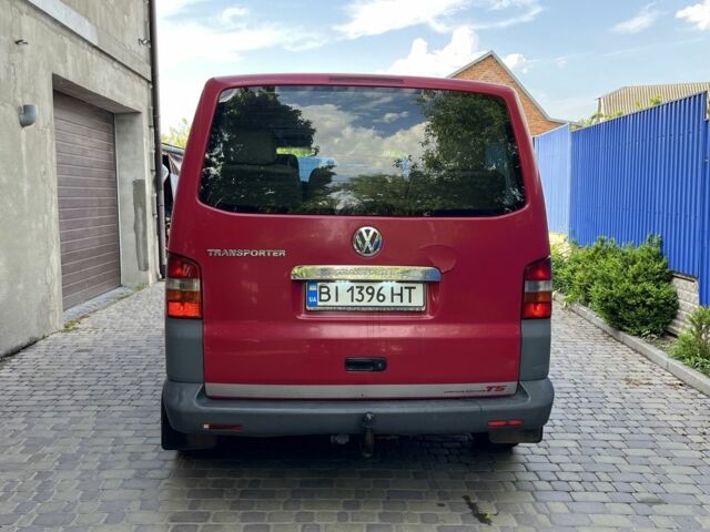 Красный Фольксваген Transporter, объемом двигателя 2.5 л и пробегом 300 тыс. км за 6800 $, фото 4 на Automoto.ua