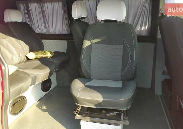 Червоний Фольксваген Transporter, об'ємом двигуна 2.5 л та пробігом 324 тис. км за 8500 $, фото 2 на Automoto.ua
