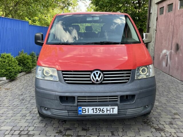 Красный Фольксваген Transporter, объемом двигателя 2.5 л и пробегом 300 тыс. км за 6800 $, фото 10 на Automoto.ua