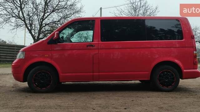 Красный Фольксваген Transporter, объемом двигателя 1.9 л и пробегом 345 тыс. км за 8000 $, фото 12 на Automoto.ua