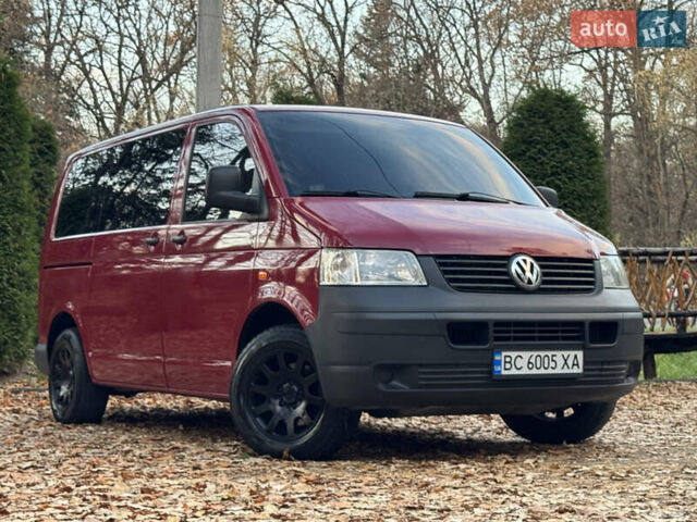 Красный Фольксваген Transporter, объемом двигателя 1.9 л и пробегом 221 тыс. км за 6999 $, фото 3 на Automoto.ua