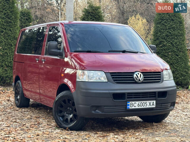 Красный Фольксваген Transporter, объемом двигателя 1.9 л и пробегом 221 тыс. км за 6999 $, фото 4 на Automoto.ua