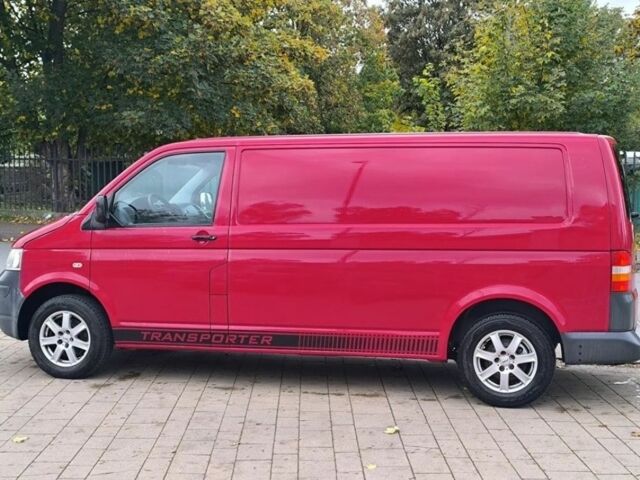 Червоний Фольксваген Transporter, об'ємом двигуна 2.5 л та пробігом 200 тис. км за 2850 $, фото 4 на Automoto.ua