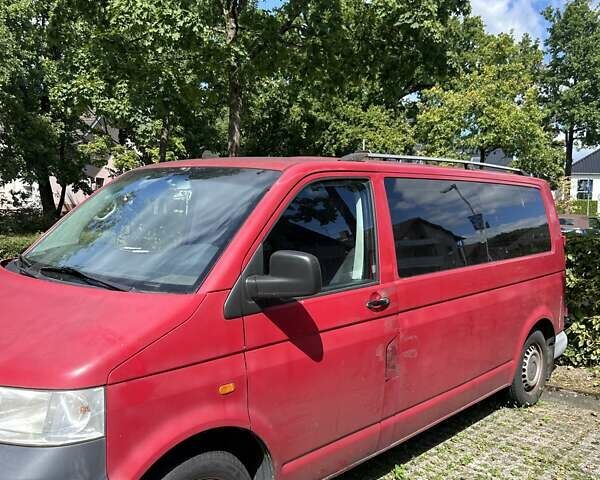 Красный Фольксваген Transporter, объемом двигателя 2.46 л и пробегом 400 тыс. км за 5000 $, фото 11 на Automoto.ua