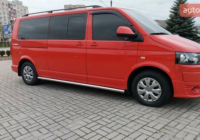 Красный Фольксваген Transporter, объемом двигателя 2.46 л и пробегом 220 тыс. км за 13800 $, фото 15 на Automoto.ua