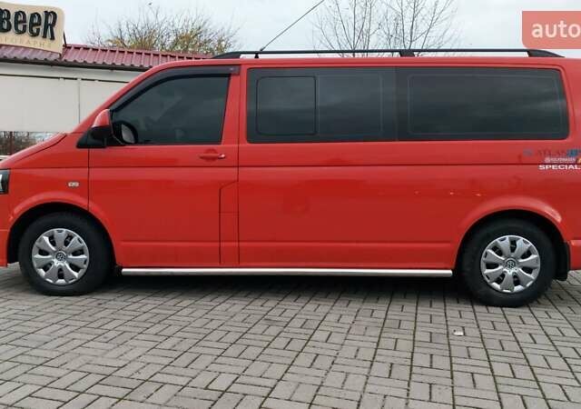 Красный Фольксваген Transporter, объемом двигателя 2.46 л и пробегом 220 тыс. км за 13800 $, фото 19 на Automoto.ua