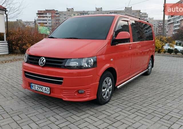 Красный Фольксваген Transporter, объемом двигателя 2.46 л и пробегом 220 тыс. км за 13800 $, фото 18 на Automoto.ua