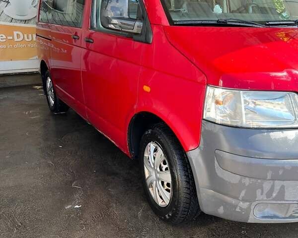 Красный Фольксваген Transporter, объемом двигателя 2.46 л и пробегом 370 тыс. км за 6200 $, фото 6 на Automoto.ua