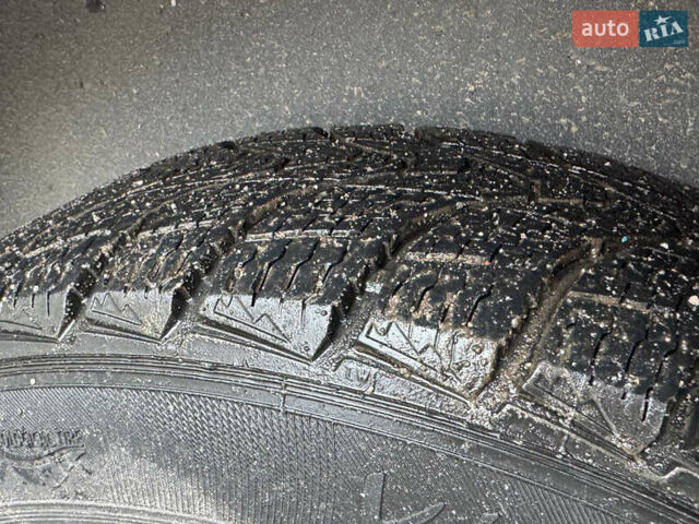 Красный Фольксваген Transporter, объемом двигателя 2.46 л и пробегом 520 тыс. км за 7500 $, фото 9 на Automoto.ua