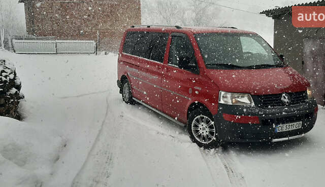 Красный Фольксваген Transporter, объемом двигателя 2.5 л и пробегом 270 тыс. км за 8200 $, фото 3 на Automoto.ua