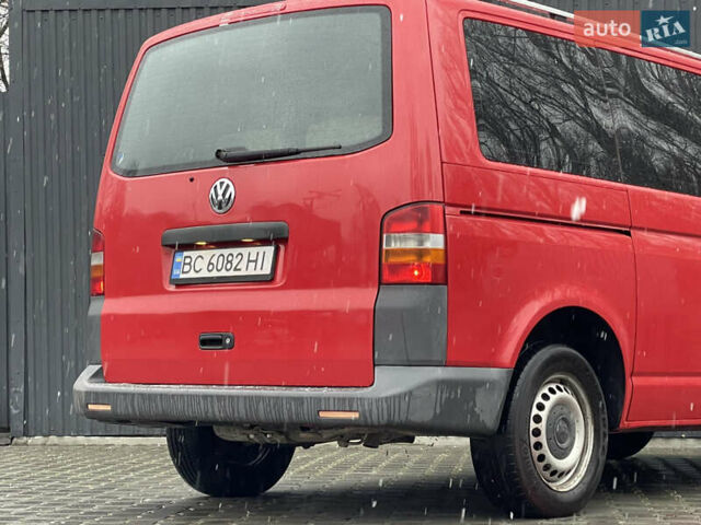 Красный Фольксваген Transporter, объемом двигателя 1.9 л и пробегом 335 тыс. км за 7899 $, фото 51 на Automoto.ua