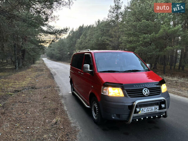 Красный Фольксваген Transporter, объемом двигателя 1.98 л и пробегом 259 тыс. км за 8500 $, фото 13 на Automoto.ua
