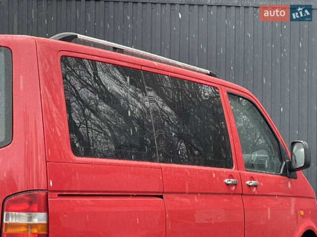 Красный Фольксваген Transporter, объемом двигателя 1.9 л и пробегом 335 тыс. км за 7899 $, фото 56 на Automoto.ua