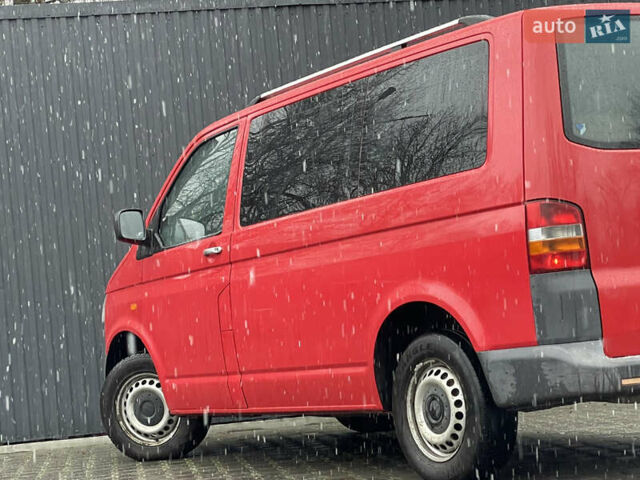 Красный Фольксваген Transporter, объемом двигателя 1.9 л и пробегом 335 тыс. км за 7899 $, фото 68 на Automoto.ua