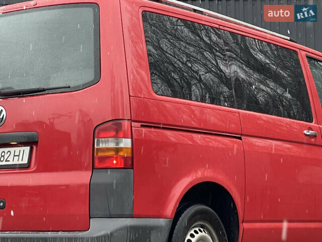 Красный Фольксваген Transporter, объемом двигателя 1.9 л и пробегом 335 тыс. км за 7899 $, фото 54 на Automoto.ua
