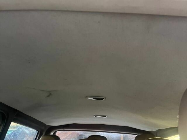 Красный Фольксваген Transporter, объемом двигателя 1.9 л и пробегом 334 тыс. км за 7200 $, фото 21 на Automoto.ua