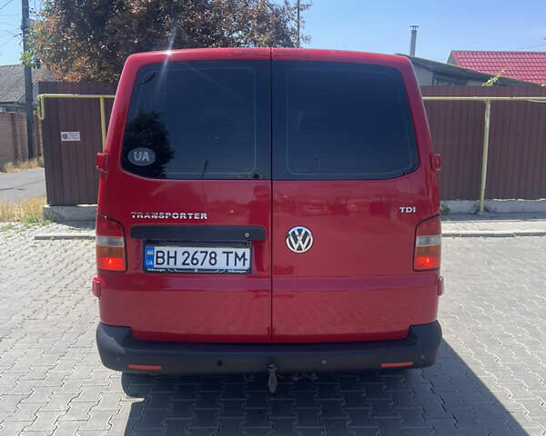 Червоний Фольксваген Transporter, об'ємом двигуна 2.5 л та пробігом 465 тис. км за 12000 $, фото 3 на Automoto.ua