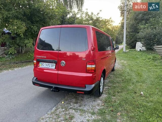 Красный Фольксваген Transporter, объемом двигателя 1.9 л и пробегом 285 тыс. км за 9500 $, фото 14 на Automoto.ua