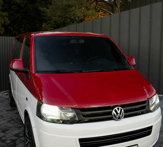 Красный Фольксваген Transporter, объемом двигателя 1.97 л и пробегом 470 тыс. км за 12900 $, фото 7 на Automoto.ua