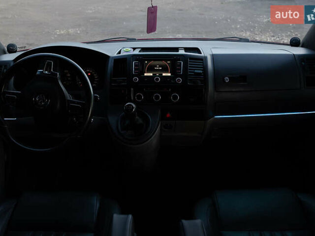 Красный Фольксваген Transporter, объемом двигателя 1.97 л и пробегом 470 тыс. км за 12900 $, фото 55 на Automoto.ua