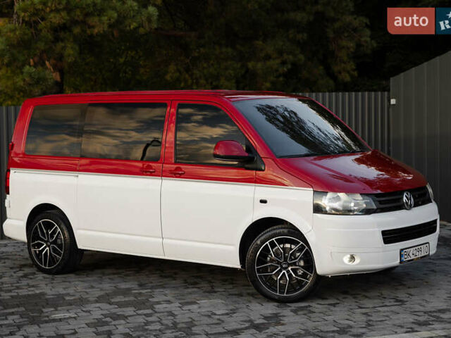 Красный Фольксваген Transporter, объемом двигателя 1.97 л и пробегом 470 тыс. км за 12900 $, фото 2 на Automoto.ua