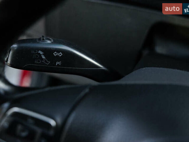 Красный Фольксваген Transporter, объемом двигателя 1.97 л и пробегом 470 тыс. км за 12900 $, фото 58 на Automoto.ua