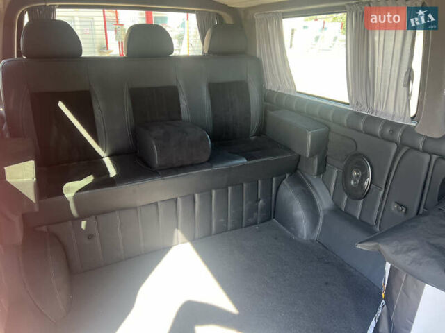 Красный Фольксваген Transporter, объемом двигателя 2 л и пробегом 230 тыс. км за 12700 $, фото 18 на Automoto.ua