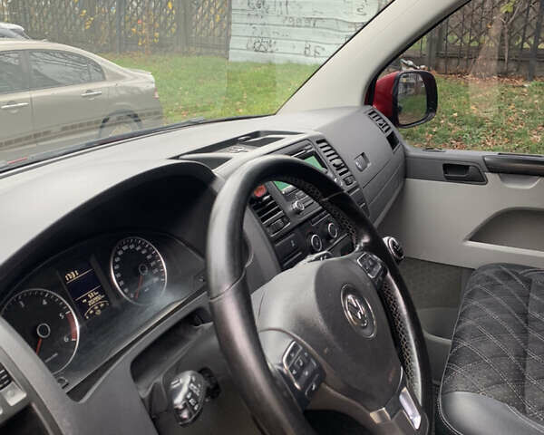 Червоний Фольксваген Transporter, об'ємом двигуна 1.97 л та пробігом 203 тис. км за 13500 $, фото 11 на Automoto.ua