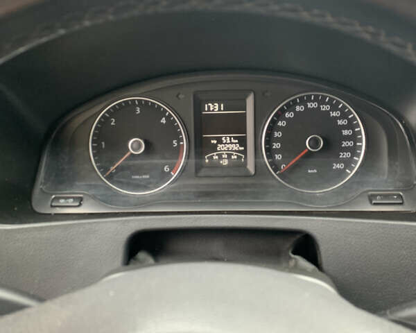 Червоний Фольксваген Transporter, об'ємом двигуна 1.97 л та пробігом 203 тис. км за 13500 $, фото 10 на Automoto.ua