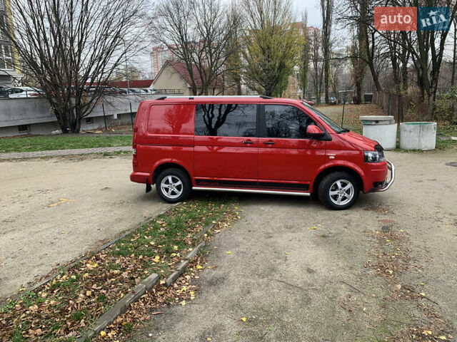 Червоний Фольксваген Transporter, об'ємом двигуна 1.97 л та пробігом 203 тис. км за 13500 $, фото 4 на Automoto.ua