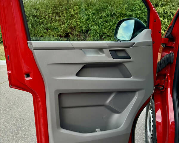 Червоний Фольксваген Transporter, об'ємом двигуна 2 л та пробігом 219 тис. км за 26550 $, фото 43 на Automoto.ua