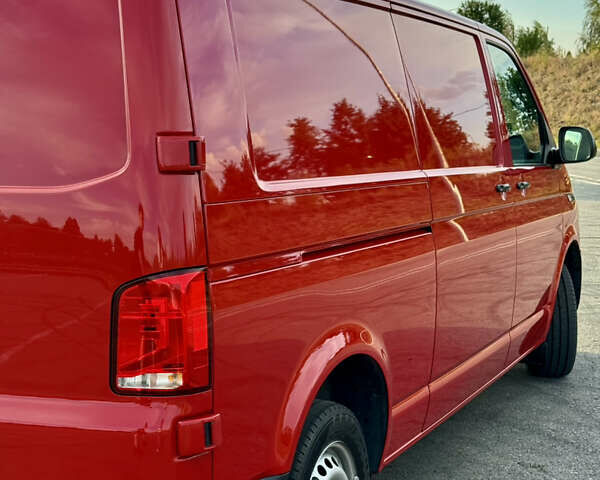 Червоний Фольксваген Transporter, об'ємом двигуна 2 л та пробігом 219 тис. км за 26550 $, фото 19 на Automoto.ua