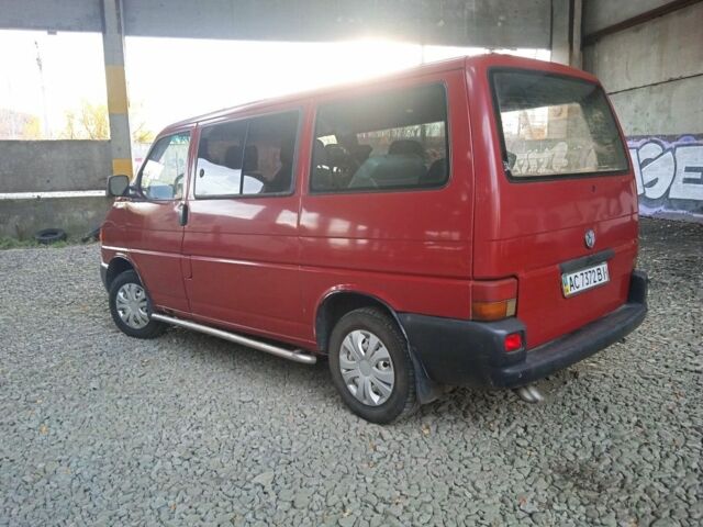 Червоний Фольксваген Transporter, об'ємом двигуна 1.9 л та пробігом 450 тис. км за 4100 $, фото 4 на Automoto.ua