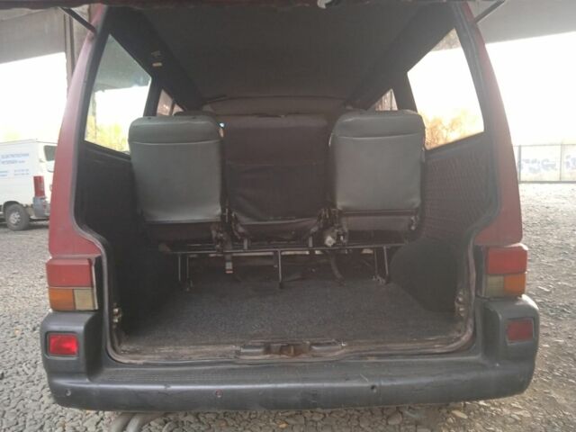 Червоний Фольксваген Transporter, об'ємом двигуна 1.9 л та пробігом 450 тис. км за 4100 $, фото 11 на Automoto.ua