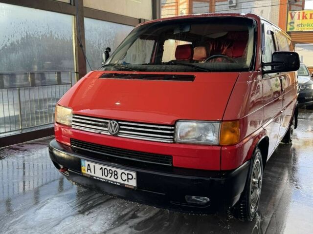 Красный Фольксваген Transporter, объемом двигателя 0 л и пробегом 461 тыс. км за 5700 $, фото 4 на Automoto.ua