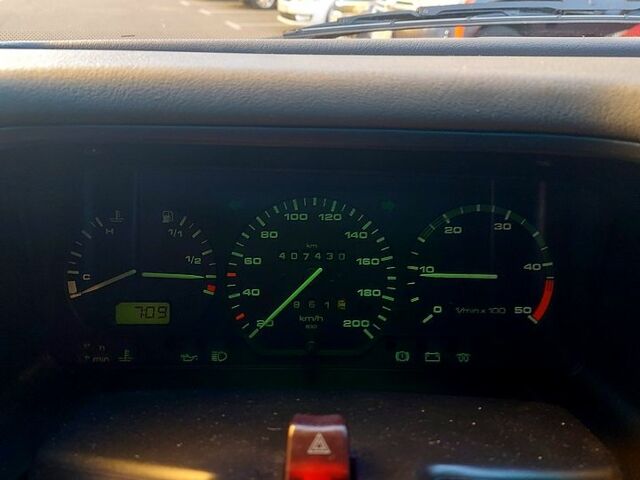 Червоний Фольксваген Transporter, об'ємом двигуна 1.9 л та пробігом 408 тис. км за 5000 $, фото 7 на Automoto.ua