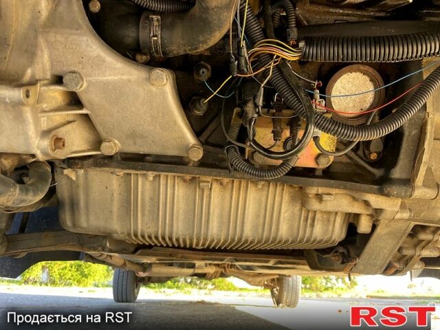 Фольксваген Transporter 1997 в Одессе на Automoto.ua Красный Фольксваген Transporter, объемом двигателя 2.5 л и пробегом 340 тыс. км за 6200 $, фото 5 на Automoto.ua