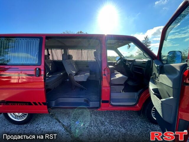 Фольксваген Transporter 1997 в Одессе на Automoto.ua Красный Фольксваген Transporter, объемом двигателя 2.5 л и пробегом 340 тыс. км за 6200 $, фото 6 на Automoto.ua