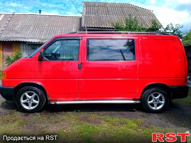 Червоний Фольксваген Transporter, об'ємом двигуна 1.9 л та пробігом 360 тис. км за 5200 $, фото 1 на Automoto.ua