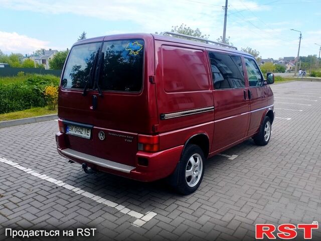 Червоний Фольксваген Transporter, об'ємом двигуна 2.5 л та пробігом 0 тис. км за 8200 $, фото 5 на Automoto.ua