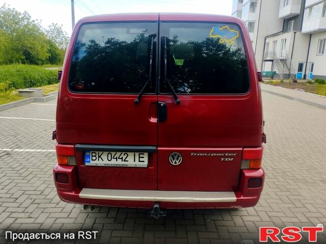 Червоний Фольксваген Transporter, об'ємом двигуна 2.5 л та пробігом 0 тис. км за 8200 $, фото 4 на Automoto.ua
