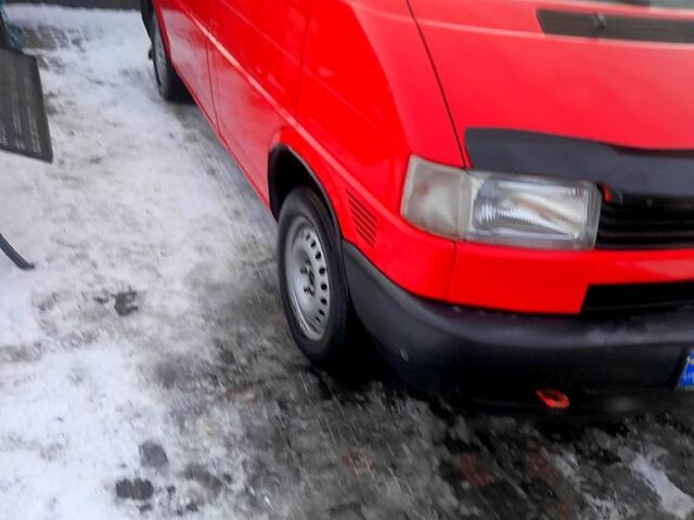 Червоний Фольксваген Transporter, об'ємом двигуна 1.9 л та пробігом 360 тис. км за 5200 $, фото 4 на Automoto.ua