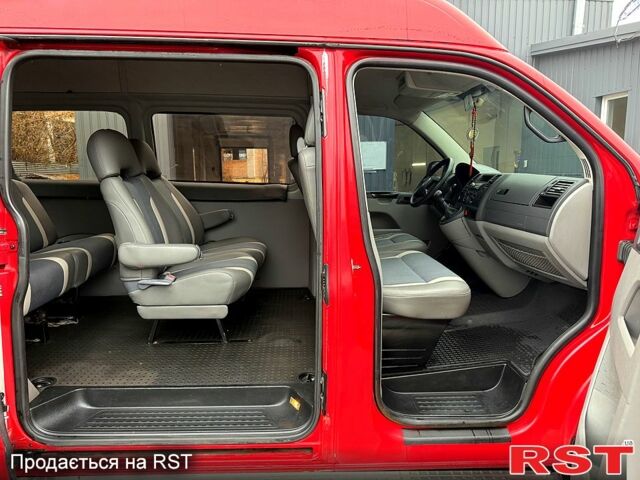 Червоний Фольксваген Transporter, об'ємом двигуна 1.9 л та пробігом 290 тис. км за 8600 $, фото 11 на Automoto.ua