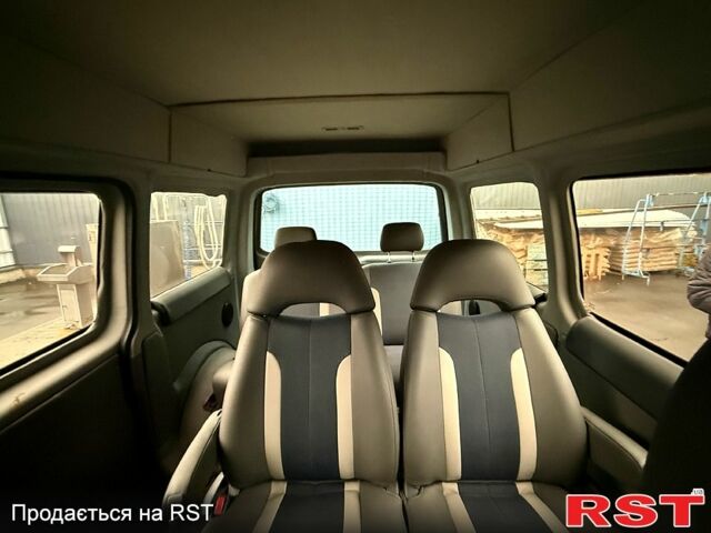 Червоний Фольксваген Transporter, об'ємом двигуна 1.9 л та пробігом 290 тис. км за 8600 $, фото 13 на Automoto.ua