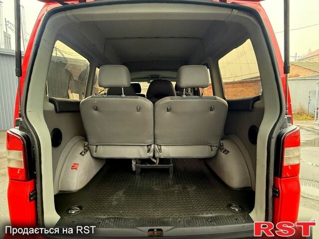 Червоний Фольксваген Transporter, об'ємом двигуна 1.9 л та пробігом 290 тис. км за 8600 $, фото 9 на Automoto.ua