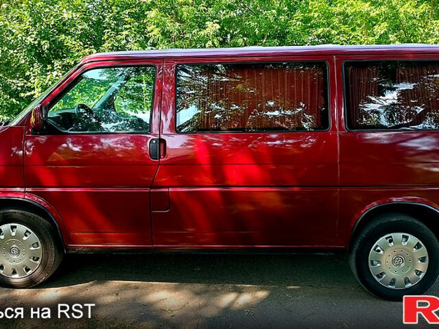 Фольксваген Transporter 2003 в Харькове на Automoto.ua Красный Фольксваген Transporter, объемом двигателя 2.5 л и пробегом 380 тыс. км за 7200 $, фото 7 на Automoto.ua